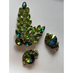 Vintage Juliana Watermelon Vitrail  Heliotrope Aurora Borealis & Green Rhineston